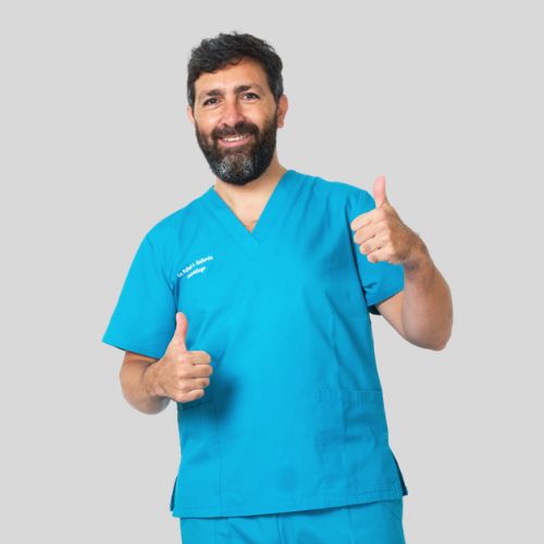 Dr. Rafael A. Gallardo García, especialista en ortodoncia y ortopedia en la Clínica dental en Sevilla Este Las Camelias.
